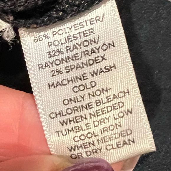 Ann Taylor loft, black Marisa trouser size 6 flare leg - Picture 7 of 8